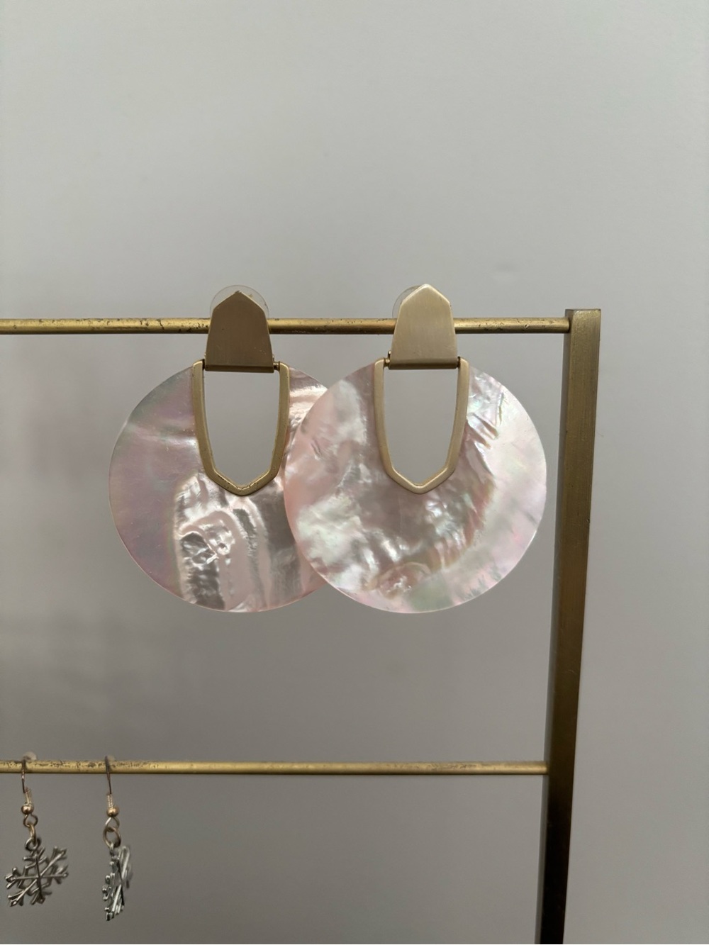 Gold and Pink Mother-of-Pearl Disc Drop Earrings